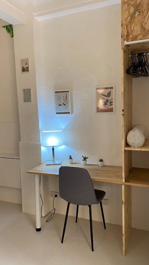 Studio "Les Cactus" Avec Terrasse A 5 Min A Pied De La Plage Νίκαια Εξωτερικό φωτογραφία