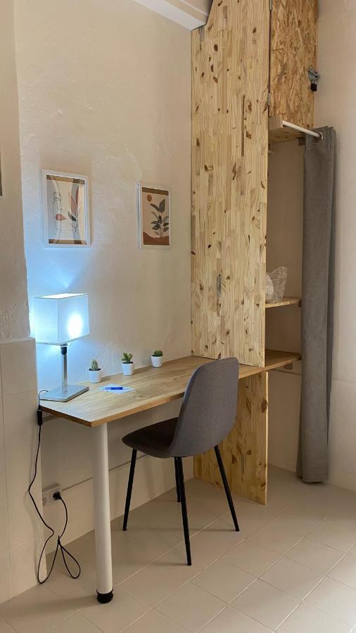 Studio "Les Cactus" Avec Terrasse A 5 Min A Pied De La Plage Νίκαια Εξωτερικό φωτογραφία