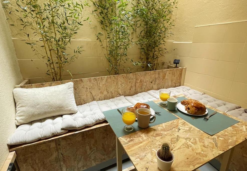 Studio "Les Cactus" Avec Terrasse A 5 Min A Pied De La Plage Νίκαια Εξωτερικό φωτογραφία